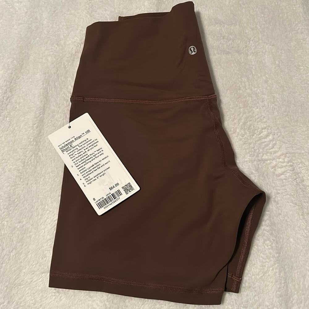 NWT Luluemon Align high rise short 6in Java